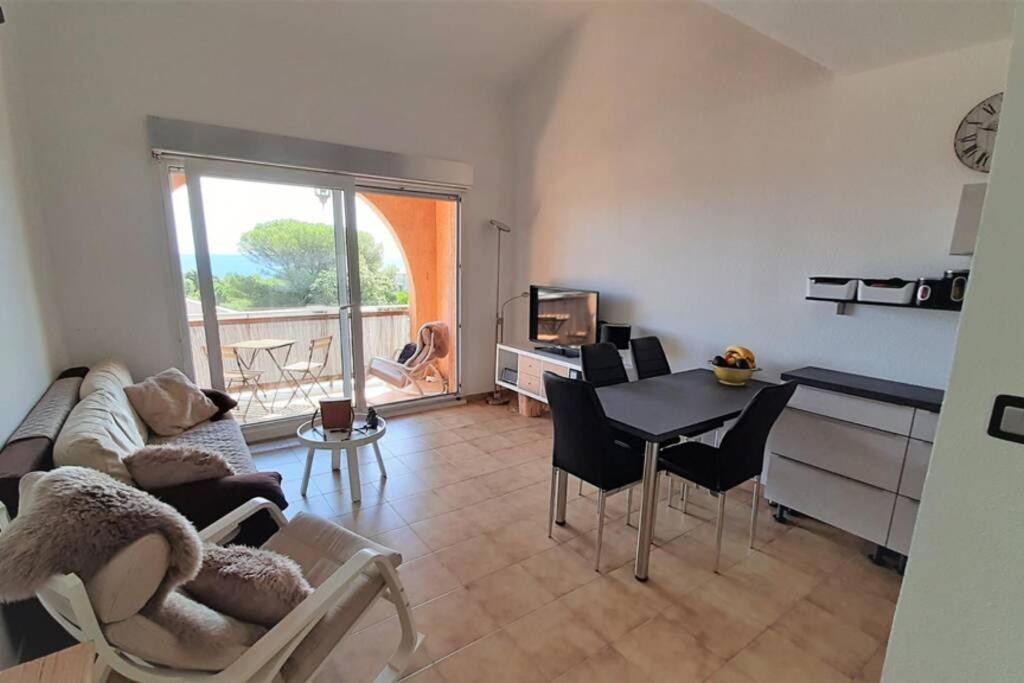 Charmant Appartement Vue Mer A 100M De La Plage. 圣艾格夫 外观 照片